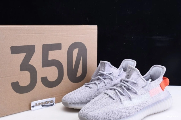 Boost Adidas V2 FX9017 Yeezy Light Tail 350 0802